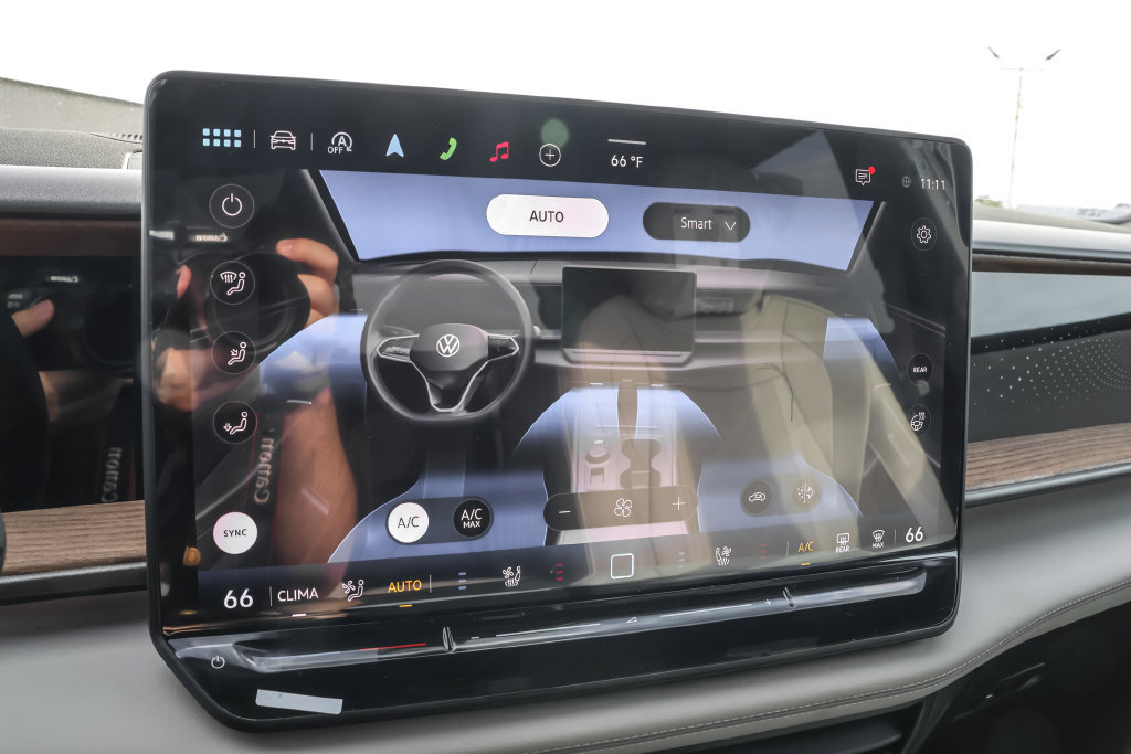 New 2027 Volkswagen Atlas SEL R-Line AWD/4WD image 31