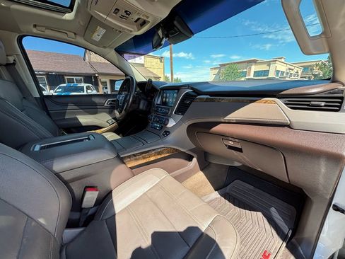 Used 2016 GMC Yukon XL Denali w/ Open Road Package AWD/4WD image 32