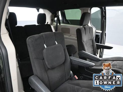Used 2014 Dodge Grand Caravan SE FWD image 15