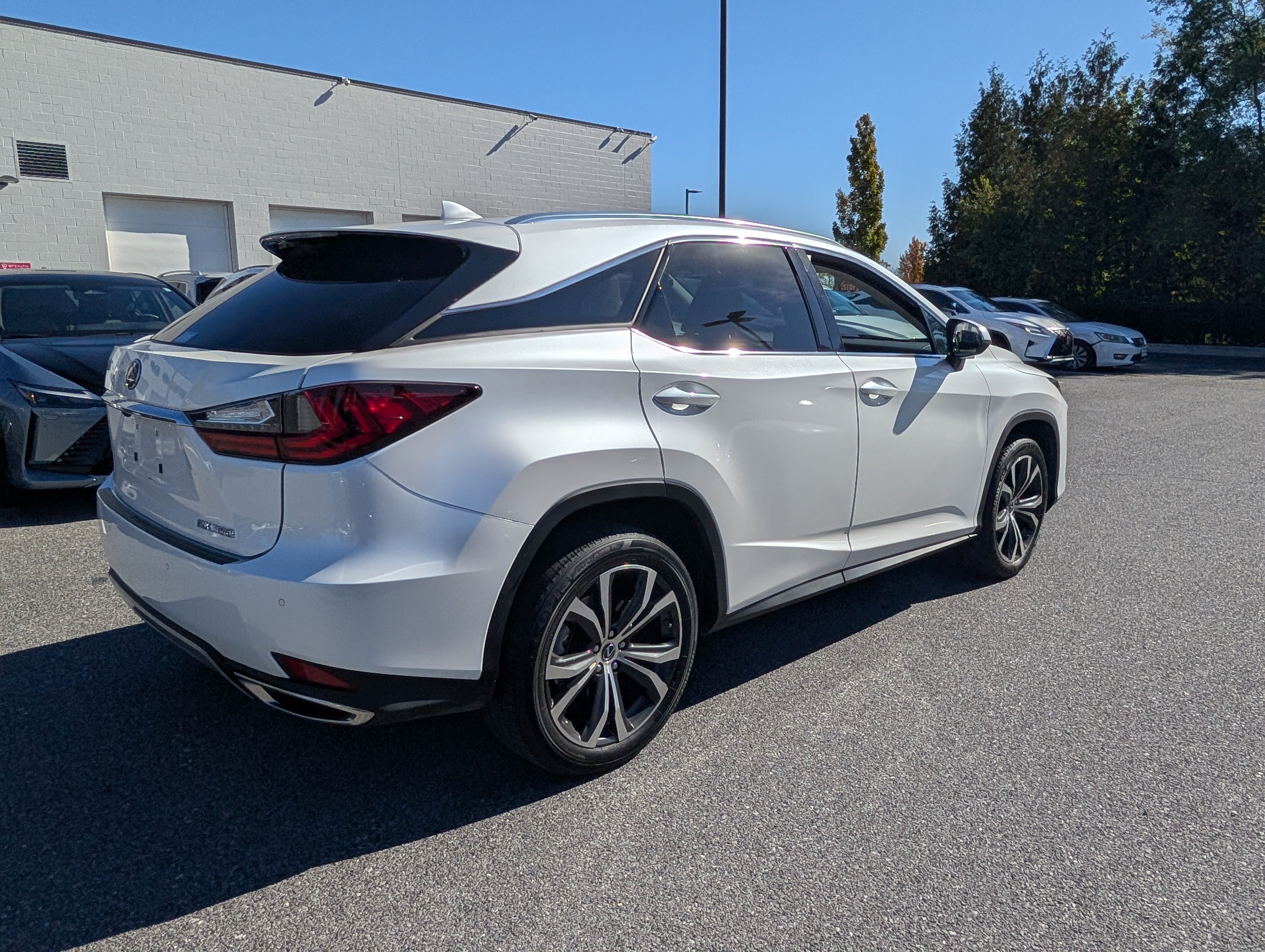 Used 2021 Lexus RX 350 AWD w/ Premium Package image 3