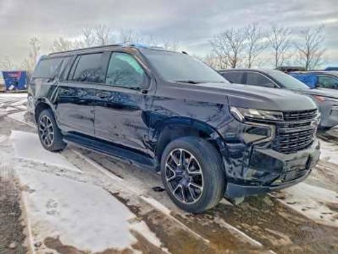 Used 2023 Chevrolet Suburban RST w/ Luxury Package AWD/4WD image 1