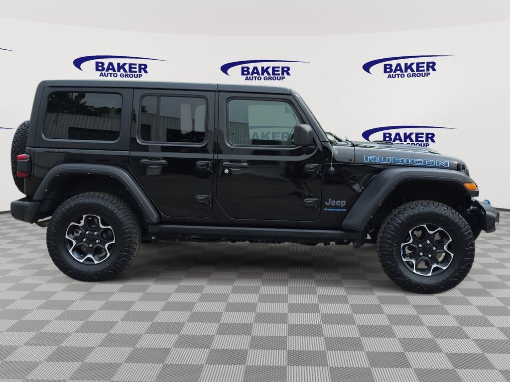 Used 2023 Jeep Wrangler Unlimited Rubicon 4xe AWD/4WD image 2