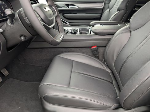 New 2026 Jeep Grand Wagoneer Limited AWD/4WD image 9
