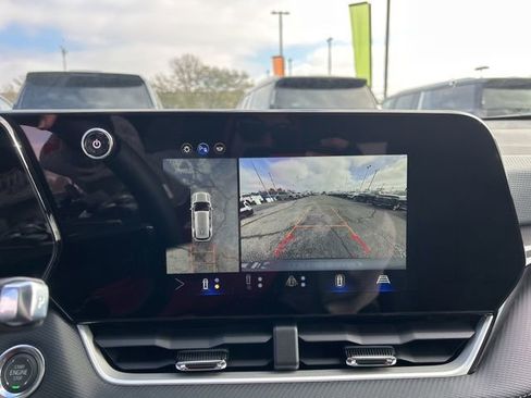 New 2026 Chevrolet Equinox LT w/ Safety and Technology Package image 21