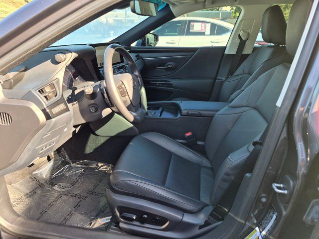 Used 2025 Lexus ES 350 w/ Premium Package FWD image 17