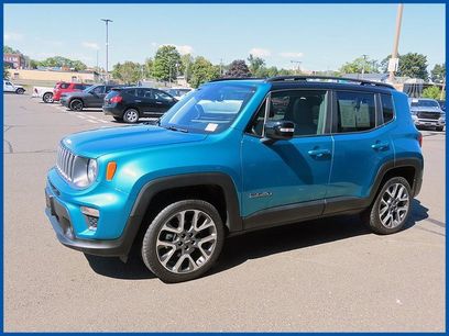 Certified 2022 Jeep Renegade Limited w/ Sun, Sound & Wheels Group