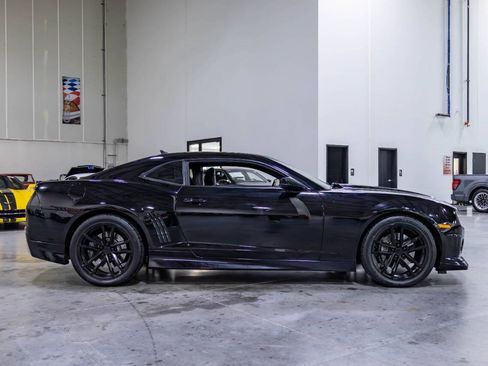 Used 2010 Chevrolet Camaro SS w/ RS Package RWD image 8