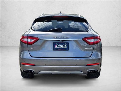 Used 2019 Maserati Levante GranLusso AWD/4WD image 7