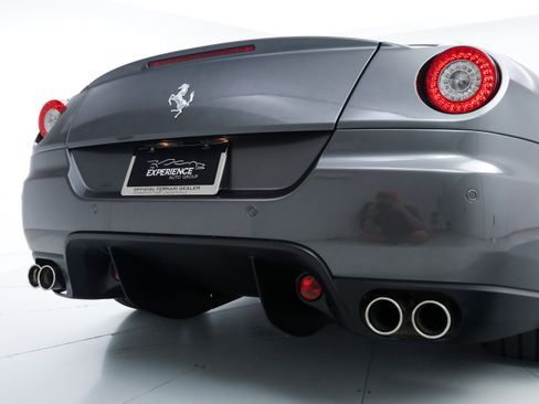 Used 2009 Ferrari 599 GTB Fiorano RWD image 18
