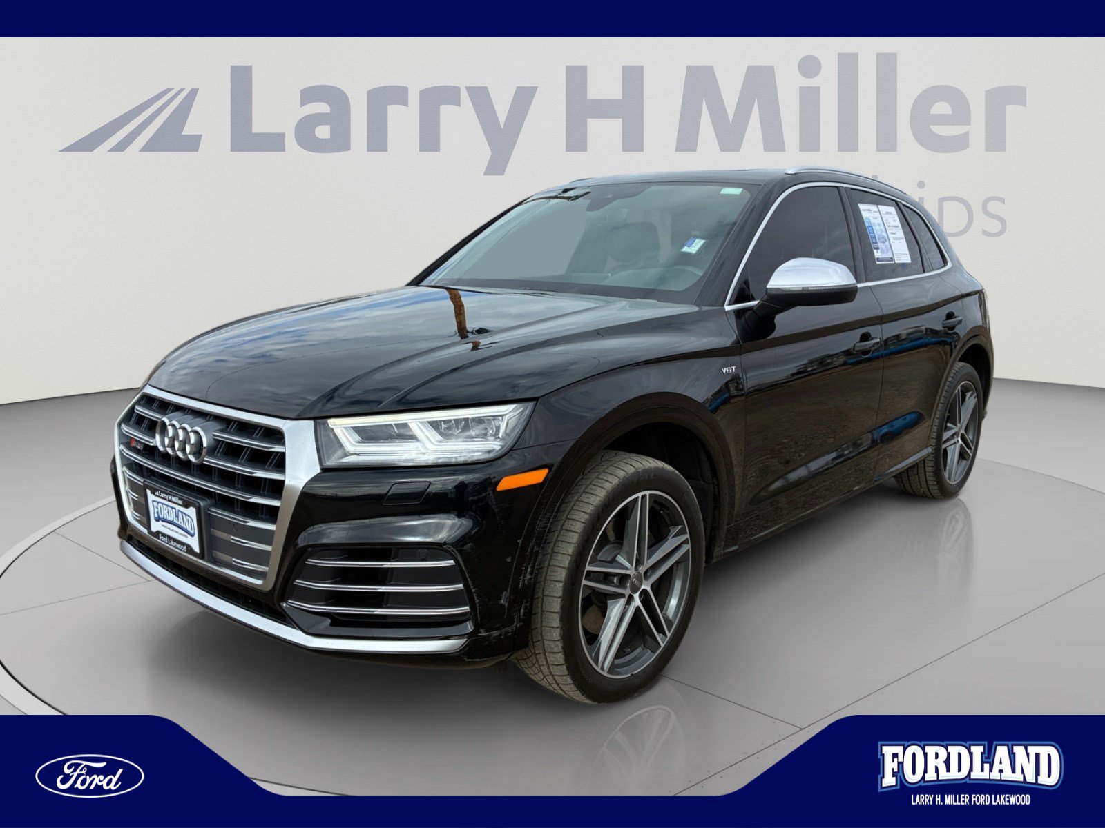 Used 2018 Audi SQ5 Premium Plus w/ Navigation Package AWD/4WD image 1