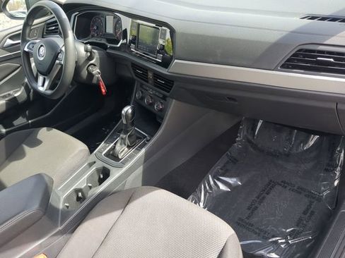 Used 2021 Volkswagen Jetta S image 10