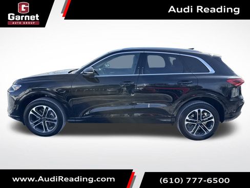 Certified 2025 Audi Q5 2.0T Premium w/ Convenience Package image 2