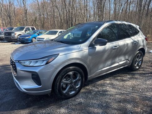 Used 2024 Ford Escape ST-Line w/ Tech Pack #1 image 4