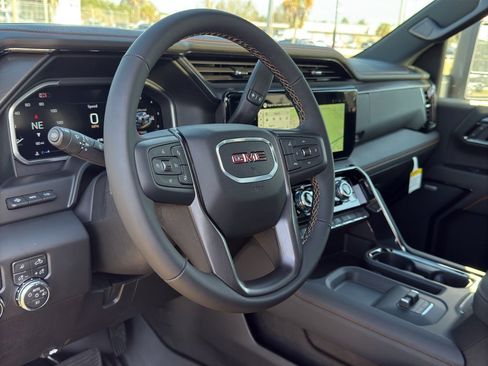 New 2026 GMC Sierra 2500 AT4 w/ AT4 Premium Plus Package image 30