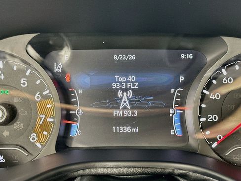 Used 2023 Jeep Compass Limited AWD/4WD image 12