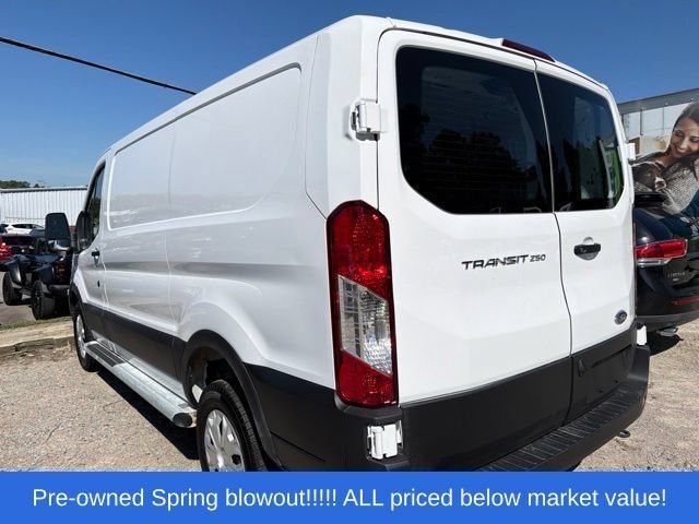 Used 2025 Ford Transit 250 Low Roof w/ Exterior Upgrade Package RWD image 5