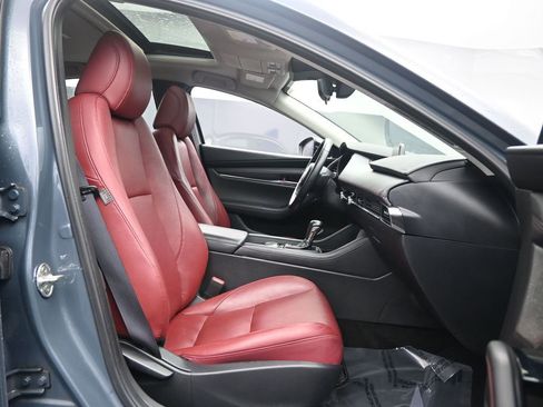 Used 2023 MAZDA MAZDA3 s image 33