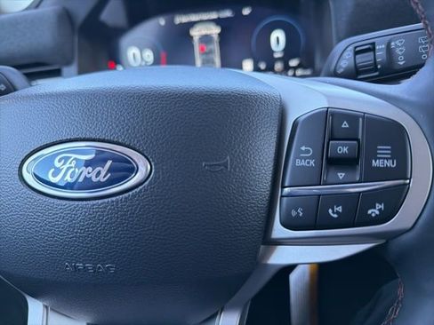 New 2026 Ford Explorer Active w/ Active Comfort Package image 19