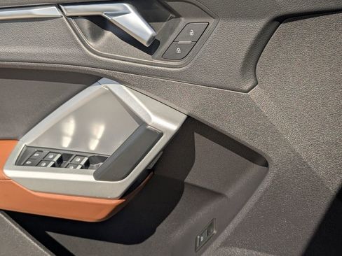 Used 2021 Audi Q3 2.0T Premium image 27