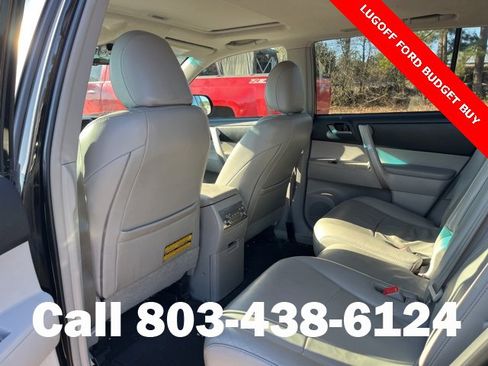 Used 2011 Toyota Highlander 4WD image 6