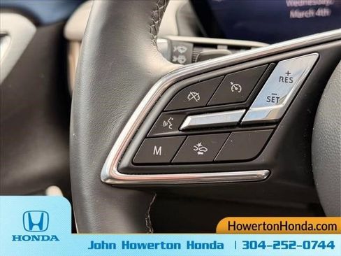 Used 2024 Buick Envision Avenir image 16