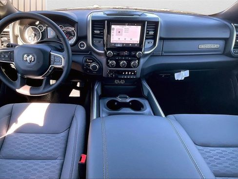 New 2026 RAM 1500 Big Horn AWD/4WD image 10