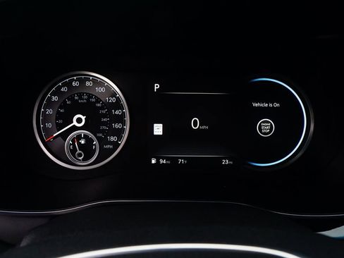 Certified 2025 Genesis G70 2.5T w/ Sport Prestige Package image 8