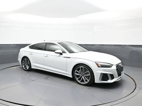 Used 2023 Audi A5 2.0T Premium Plus w/ Premium Plus AWD/4WD image 4