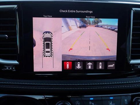 New 2027 Chrysler Pacifica Limited AWD/4WD image 20