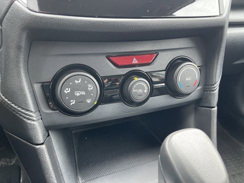 Used 2018 Subaru Impreza 2.0i Premium AWD/4WD image 16
