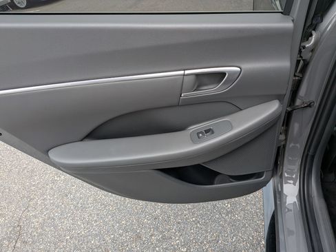 Used 2023 Hyundai Sonata SEL Plus FWD image 28