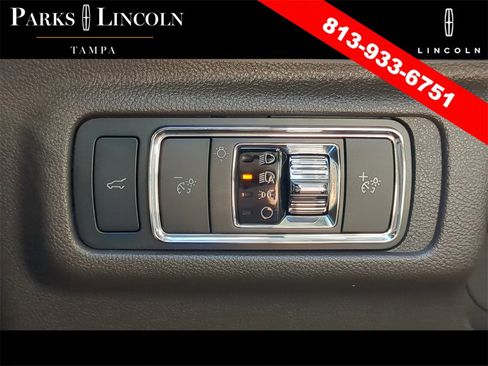 Certified 2022 Lincoln Corsair FWD image 25