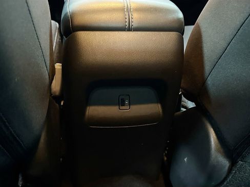 Used 2023 Nissan Sentra SV image 25