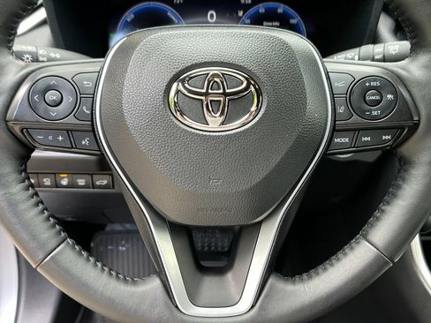 Certified 2025 Toyota RAV4 XSE w/ Advanced Technology Package AWD/4WD image 15