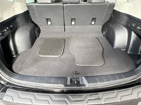 Used 2023 Subaru Forester Limited AWD/4WD image 25