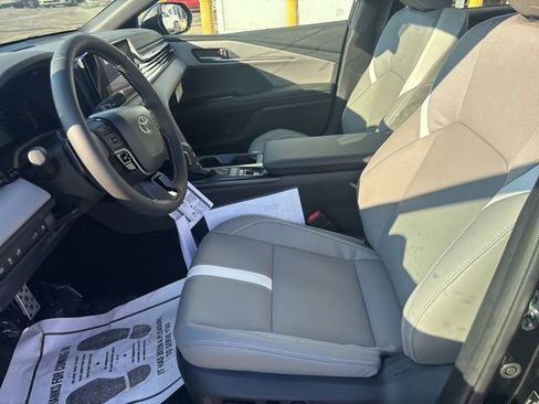 New 2026 Toyota Camry SE image 11