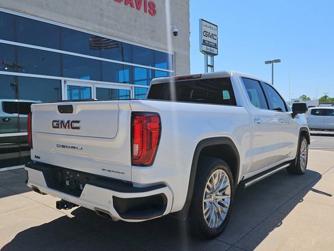 Used 2019 GMC Sierra 1500 Denali w/ Denali Ultimate Package AWD/4WD image 4