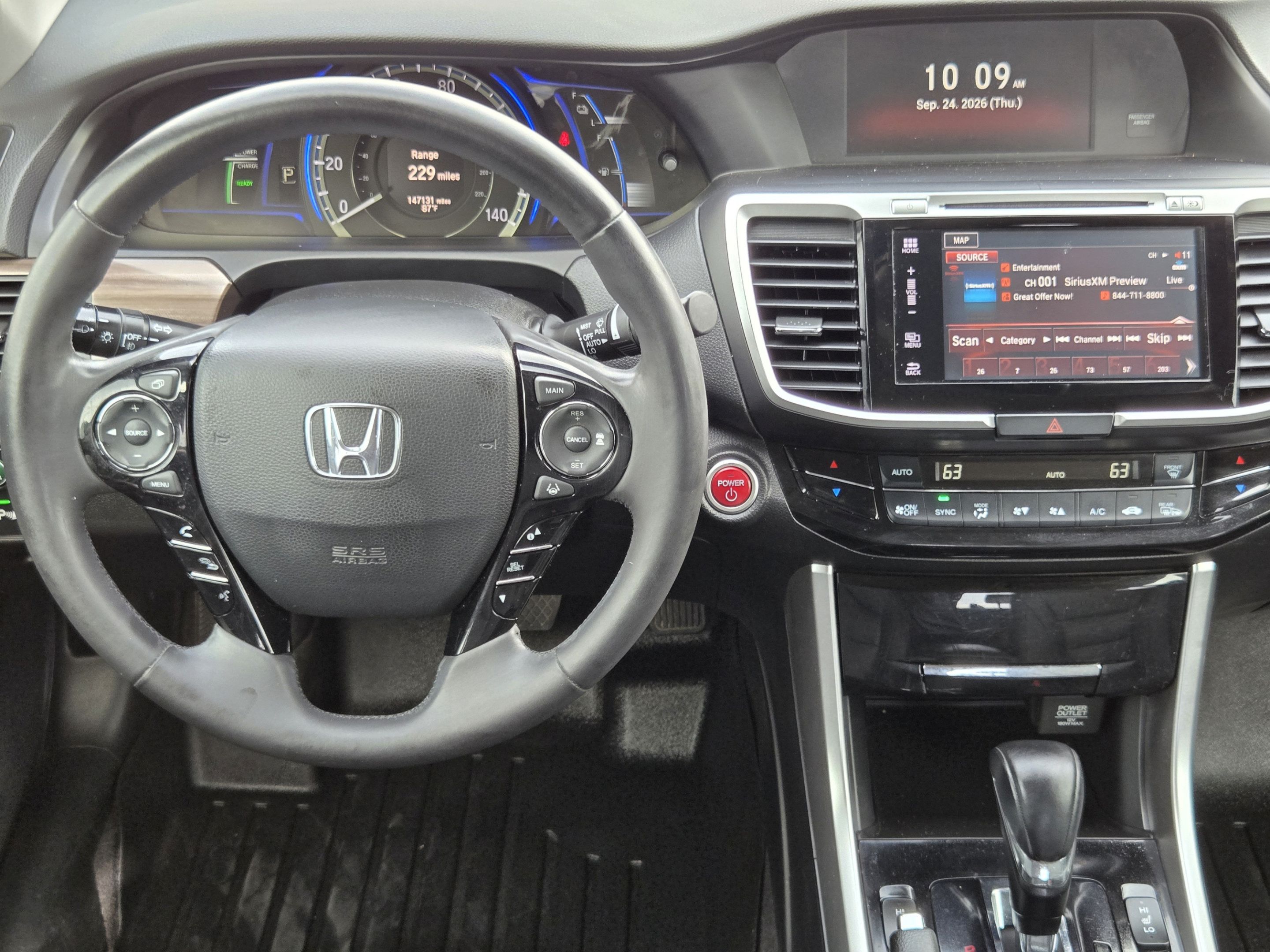 Used 2017 Honda Accord Touring image 23