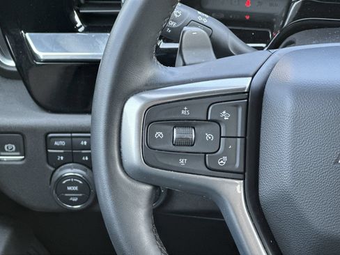 Used 2023 Chevrolet Silverado 1500 LTZ AWD/4WD image 20