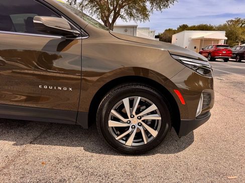 Used 2024 Chevrolet Equinox LT FWD image 13