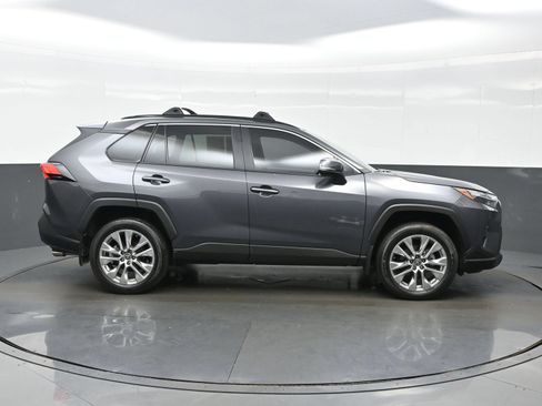 Used 2025 Toyota RAV4 XLE Premium w/ Weather Package FWD image 7