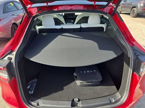 Used 2023 Tesla Model Y Long Range AWD/4WD image 12