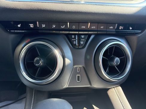 Used 2023 Chevrolet Blazer LT w/ Convenience Package AWD/4WD image 11