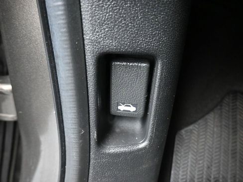 Used 2023 Honda Odyssey EX-L image 29