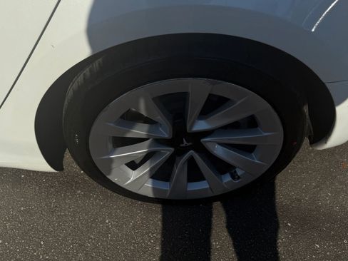 Used 2022 Tesla Model 3 Standard Range RWD image 18