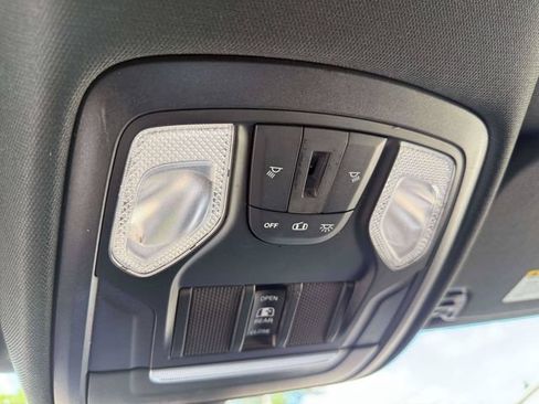 Used 2021 RAM 1500 Big Horn w/ Built-to-serve Edition AWD/4WD image 33