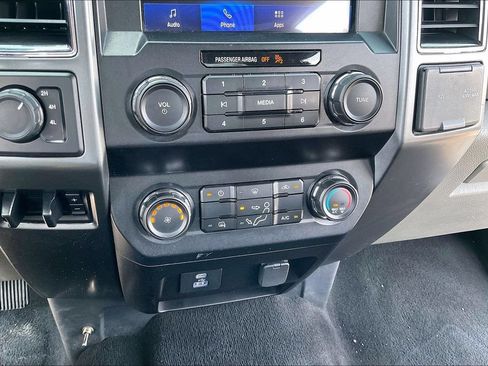 Certified 2022 Ford F250 XLT AWD/4WD image 36