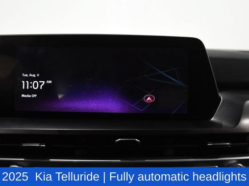 Used 2025 Kia Telluride S FWD image 20