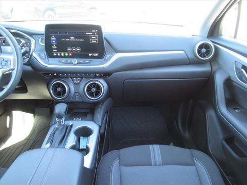 Certified 2024 Chevrolet Blazer LT w/ Convenience Package image 14