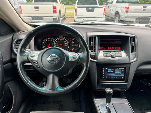 Used 2014 Nissan Maxima 3.5 S FWD image 18